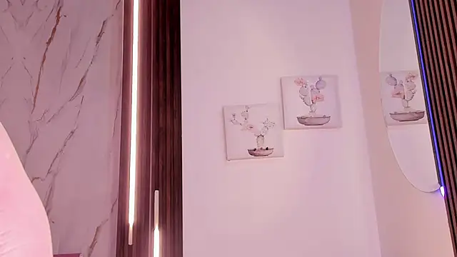 Snapshot of mia_six66 chatting on March 2026 12:11:01 PM mia six66 online show from March 2026 12:11:01 PM