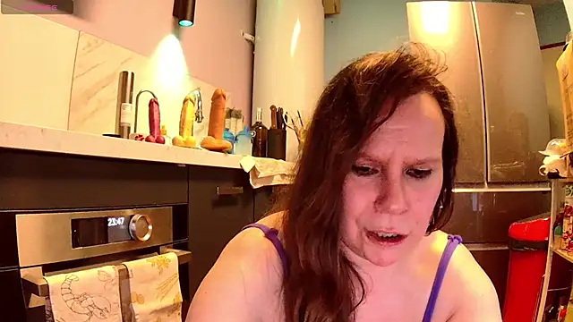 Snapshot of Endrocleia chatting on January 2025 11:24:01 PM Endrocleia online show from January 2025 11:24:01 PM