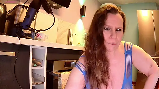 Snapshot of Endrocleia chatting on February 2025 09:38:02 PM Endrocleia online show from February 2025 09:38:02 PM