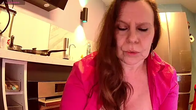 Snapshot of Endrocleia chatting on March 2025 11:11:02 PM Endrocleia online show from March 2025 11:11:02 PM