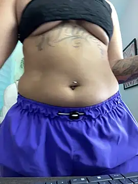 Ivann4 online show from December 2024 05:31:01 PM