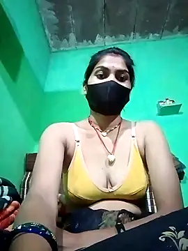 Snapshot of HOTBABITARAJ chatting on February 2025 09:35:02 AM HOTBABITARAJ online show from February 2025 09:35:02 AM