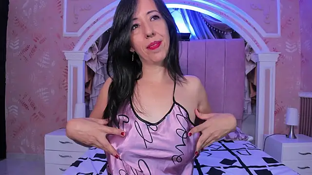 Bonnie  milf online show from January 2025 02:30:02 PM