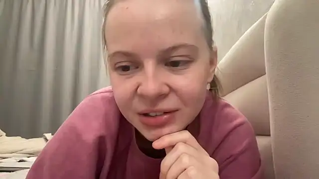 wrenlie online show from March 2026 10:59:02 PM