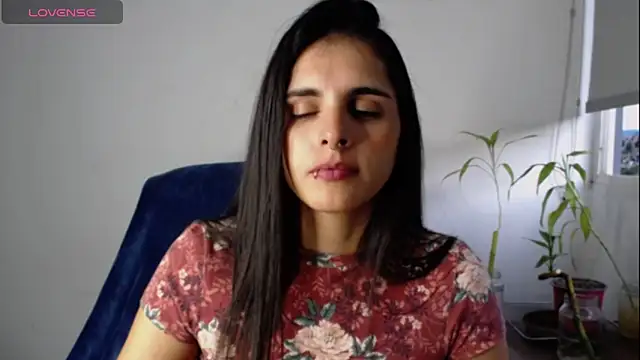 alma violeta online show from March 2025 11:01:02 PM