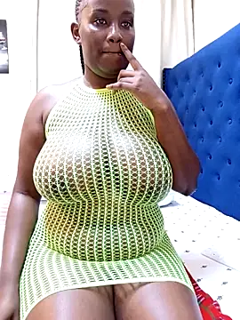 Snapshot of Sexyxcurves chatting on March 2026 10:01:01 AM Sexyxcurves online show from March 2026 10:01:01 AM