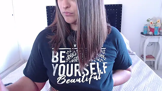 nathcollyns online show from February 2025 07:34:01 PM