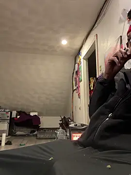 rayyymack online show from December 2024 09:43:02 PM