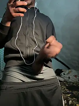 rayyymack online show from February 2025 04:52:02 AM