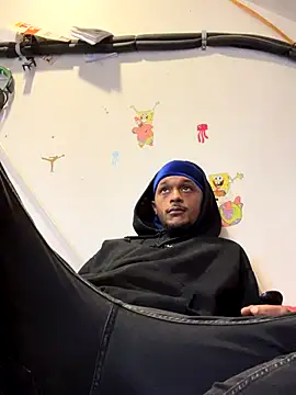 rayyymack online show from November 2025 07:40:03 PM