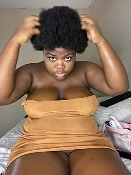 Snapshot of HornyxLadie chatting on June 2026 10:53:02 PM HornyxLadie online show from June 2026 10:53:02 PM