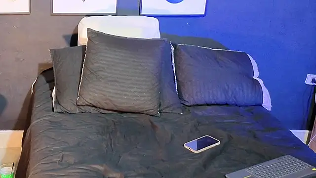 Snapshot of Dylanwhite23_ chatting on April 2026 08:58:01 AM Dylanwhite23 online show from April 2026 08:58:01 AM