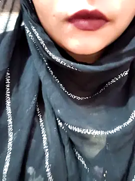 Indian-Nazia online show from October 2025 06:23:02 AM