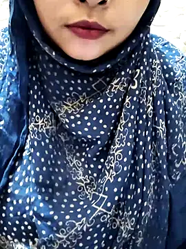 Indian-Nazia online show from October 2025 07:35:02 PM