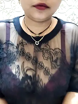 Indian-Nazia online show from February 2026 06:39:02 PM