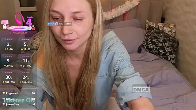 GoodGirl0024 online show from December 2025 08:40:01 PM