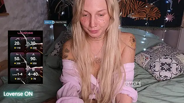 Snapshot of GoodGirl0024 chatting on March 2026 08:23:01 PM GoodGirl0024 online show from March 2026 08:23:01 PM