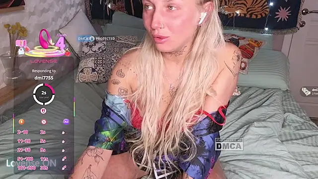 Snapshot of GoodGirl0024 chatting on April 2026 08:34:02 PM GoodGirl0024 online show from April 2026 08:34:02 PM