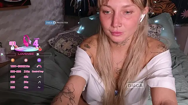 Snapshot of GoodGirl0024 chatting on April 2026 08:36:02 PM GoodGirl0024 online show from April 2026 08:36:02 PM
