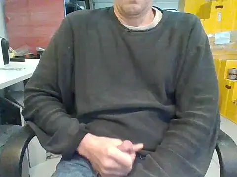 Snapshot of Raimundo1971 chatting on November 2025 02:17:01 PM Raimundo1971 online show from November 2025 02:17:01 PM