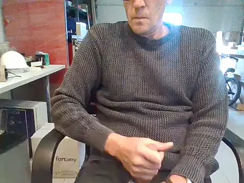 Snapshot of Raimundo1971 chatting on March 2026 01:50:02 PM Raimundo1971 online show from March 2026 01:50:02 PM