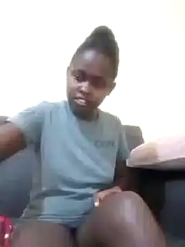 Sweetcecie01 online show from March 2025 01:08:02 AM