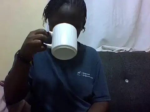 Sweetcecie01 online show from February 2026 09:31:01 PM