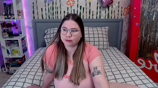 Snapshot of portgas_d_letty chatting on April 2026 04:57:01 AM portgas d letty online show from April 2026 04:57:01 AM