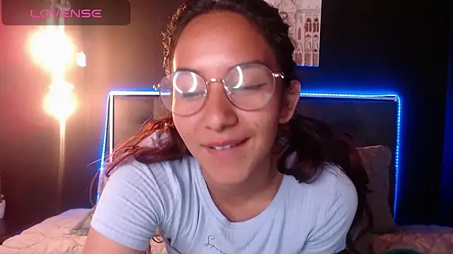 PoisonIvy15  online show from December 2024 09:24:01 AM