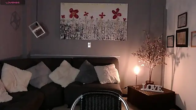 PoisonIvy15  online show from December 2024 02:30:02 AM