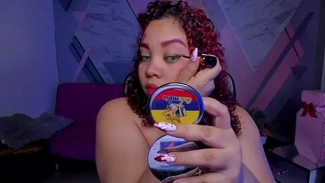 AngelaCoffee online show from November 2025 03:19:01 AM