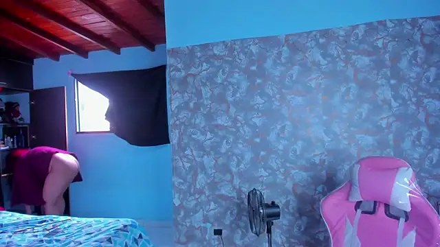 AngelaCoffee online show from February 2026 09:16:01 PM