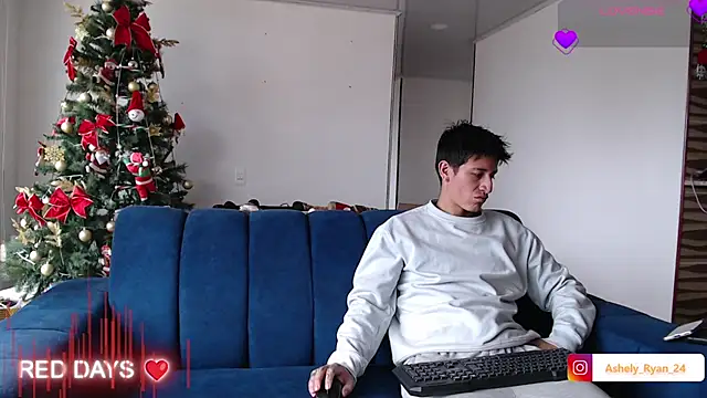 ashely ryan24 online show from November 2025 06:31:02 PM