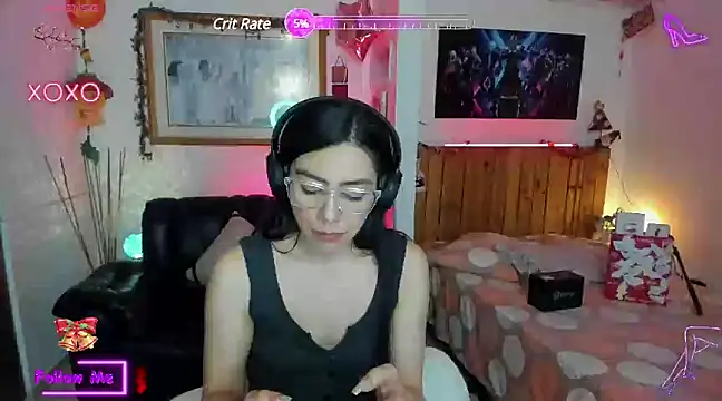 Snapshot of LauGrayJ chatting on December 2024 03:23:02 AM LauGrayJ online show from December 2024 03:23:02 AM