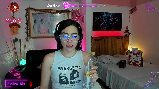 Snapshot of LauGrayJ chatting on February 2025 08:06:02 AM LauGrayJ online show from February 2025 08:06:02 AM