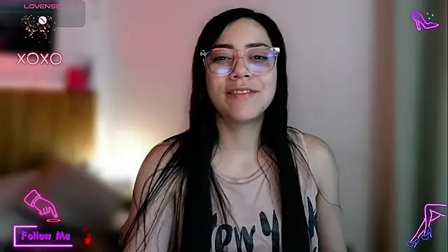 Snapshot of LauGrayJ chatting on October 2025 09:51:01 AM LauGrayJ online show from October 2025 09:51:01 AM