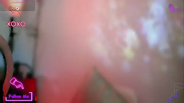 LauGrayJ online show from December 2025 12:47:02 PM