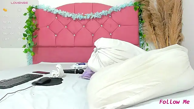 Snapshot of arisha_hot chatting on June 2026 02:33:01 PM arisha hot online show from June 2026 02:33:01 PM