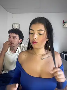 Snapshot of Dulce-diosa chatting on January 2025 09:43:01 PM Dulce-diosa online show from January 2025 09:43:01 PM