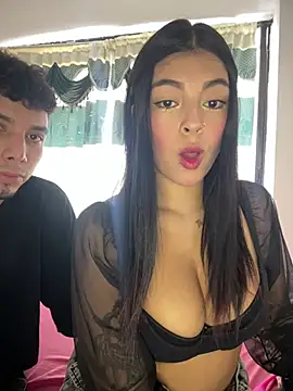 Snapshot of Dulce-diosa chatting on March 2025 07:06:02 PM Dulce-diosa online show from March 2025 07:06:02 PM