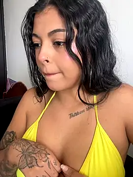 Snapshot of Dulce-diosa chatting on October 2025 07:35:02 PM Dulce-diosa online show from October 2025 07:35:02 PM