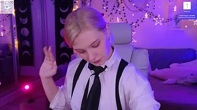 Snapshot of Moonlight_Mia chatting on April 2026 09:12:01 PM Moonlight Mia online show from April 2026 09:12:01 PM