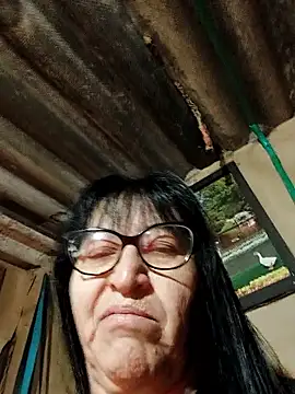 Snapshot of clarita_01 chatting on October 2025 10:56:02 AM clarita 01 online show from October 2025 10:56:02 AM