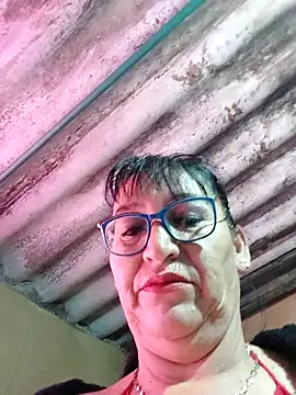 Snapshot of clarita_01 chatting on October 2025 11:54:02 AM clarita 01 online show from October 2025 11:54:02 AM