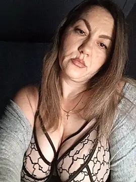 Snapshot of Ant0nina chatting on December 2024 12:44:01 AM Ant0nina online show from December 2024 12:44:01 AM