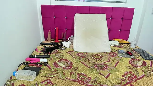 amaranta c online show from March 2025 09:34:01 PM