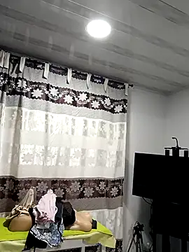 amaranta c online show from October 2025 11:47:02 AM