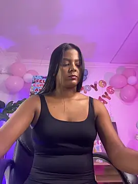 Snapshot of JANYLOVE__ chatting on June 2026 11:02:01 AM JANYLOVE online show from June 2026 11:02:01 AM