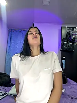 Snapshot of _vaness chatting on October 2025 05:37:01 AM vaness online show from October 2025 05:37:01 AM