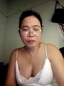 Sexy-asslove90 online show from September 2025 06:08:01 PM